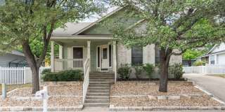 Single-Story 3 bedroom with massive garage space - Available now! Gallery 1