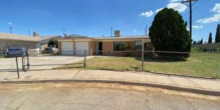 Northeast El Paso 3bed/2bath with Refrig A/C! Northeast El Paso 3bed/2bath with Refrig A/C! Gallery 1