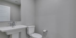 6184 Rathbone St Gallery 29