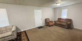 Stonegate Complex -- Fully Furnished and Utilities Included! Gallery 38