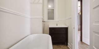 1408 West 28th Street Gallery 9