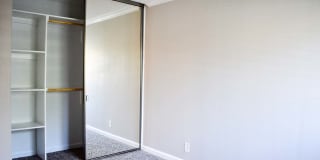 Americana Simi Apartments Gallery 17