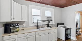 121 Hamilton Street Gallery 4