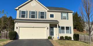 Beautiful 4 Bedroom 2.5 Bath SFH in Sought After Linton Crest Neighborhood For Rent! Gallery 1