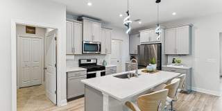 105 MEADOW CREEK Drive Gallery 8