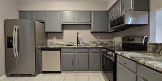 130 East Johnson AvenueUnit 206 Gallery 2