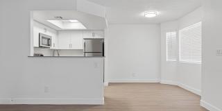 Brook Creek Apartments Gallery 14