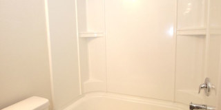 Roomy 3 Bed 2 Bath Duplex Home for Rent w Lawn Cutting Included! Gallery 30