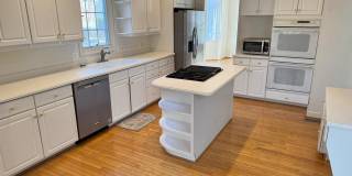 A rare opportunity to experience spacious, sophisticated living in a premier location. Gallery 13