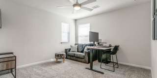 Beautiful Modern 2 story home! Gallery 18