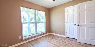 230 Saratoga Drive Gallery 14