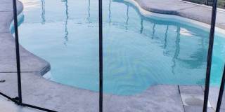 *DO NOT DISTURB TENANTS- 4 bedroom 2 bath home w/POOL!! Gallery 4