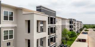 Berkshire Creekside Gallery 43