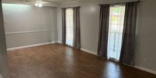 Move in Special ! First month 1/2 off! Gallery 8