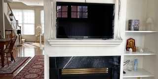 1607 SENECA Avenue Gallery 12