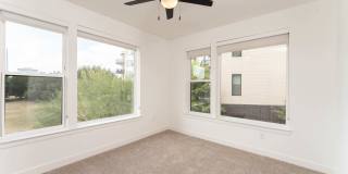 The Weaver Apartments Gallery 50