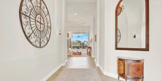 528 Les Jardin Drive Gallery 4