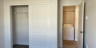 C221-Daybreak Gardens Apartments Gallery 38