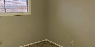 1897 32nd Pl NE Gallery 11