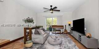 6709 N Kendall Dr Gallery 7