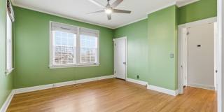 1 Month's Free Rent - 5 Bedroom Home Between 12 South and Oak Hill Gallery 12