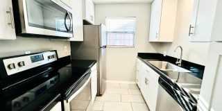 3926 Englewood Circle Gallery 1