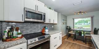 2735 SHERBROOKE Lane Gallery 21