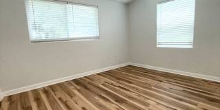 1016 Alba Drive 2/1, Half Duplex Gallery 19