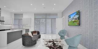 1759 SW 30th Pl Gallery 50