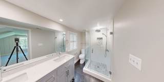 Cool Updated Historic 4/3.5 Farmhouse in Bethesda on Private, 1.5 Acre Lot Gallery 30