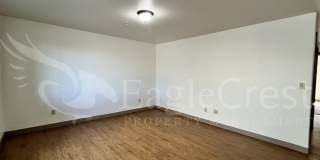 Two Bedroom, One and a Half Bathroom Unit Gallery 35