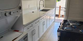 518 W Lexington Dr Gallery 5