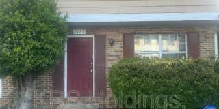 1181 Rosedale Dr Gallery 1