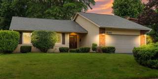 1540 N PEPPER TREE Drive Gallery 1