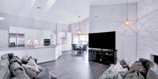 1350 Longlea Terrace Gallery 24