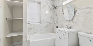 4704 W Monroe Street Gallery 8