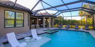 ** STUNNING 3-Bedroom + Den, 3-Bathroom Heated Pool & Spa Home with Golf Transfer to Esplanade Golf & Country Club ** SEASONAL ** Gallery 1