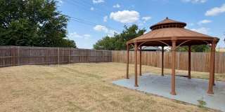 Beautifully Updated Gallery 30