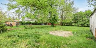 Newly Renovated - 3 Bed, 1.5 Bath Single-Family Home w/ Garage!! Gallery 38