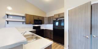 Grand Prairie Apartments & Townhomes Gallery 9