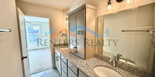 Modern Luxury Townhouse in the Heart of Huntsville Gallery 22