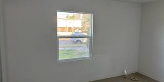Riverside Gallery 12