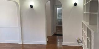 1002-1012½ N. Sweetzer Ave. Gallery 11