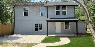 312 Avondale Gallery 2