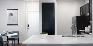 AVE Las Colinas Gallery 4