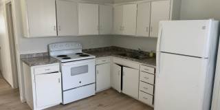 Six Hundred Park Ave Gallery 1