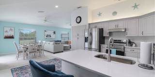 Seasonal Fully Furnished Home on Marco Island - AVAILABLE NOW Gallery 13