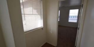 Spacious 3-Bedroom Henderson Home with Dual Garages! Gallery 34