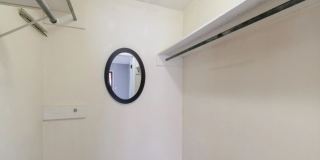 1412 Johnson Street Gallery 13