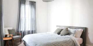 OPEN HOUSE SUN 4/19 Rare historic waterfront home in Sausalito w/bay views, water access, office/bonus room, washer/dryer and large front porch Gallery 7